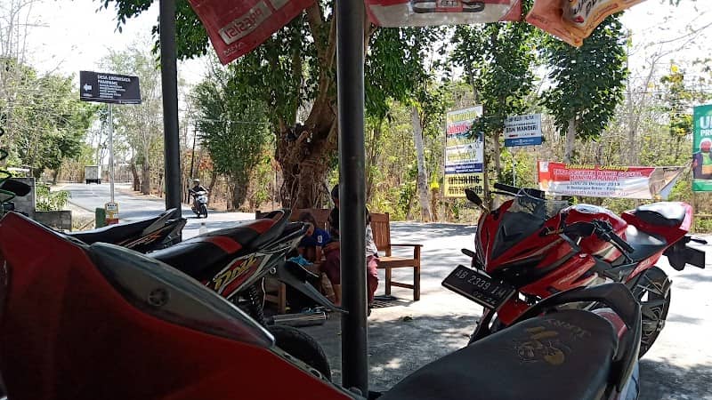 Jalan Ke Desa Ekowisata Pampang - Image 1