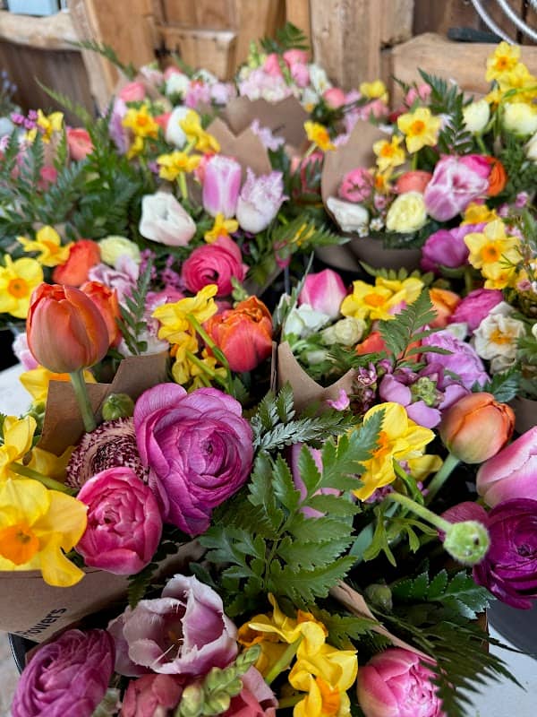 Raindance Farm Flowers - Image 1