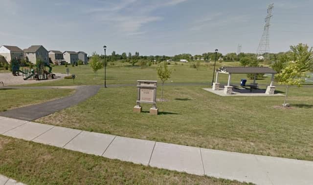 Royalty Park - Image 1