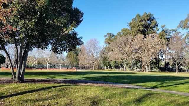 Peers Park - Image 1