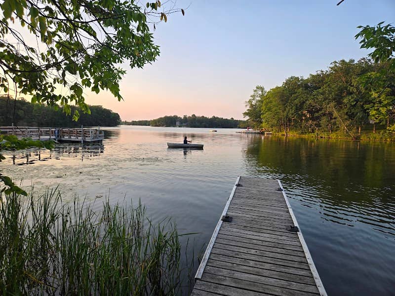 Veterans Memorial Boat Landing - Image 2