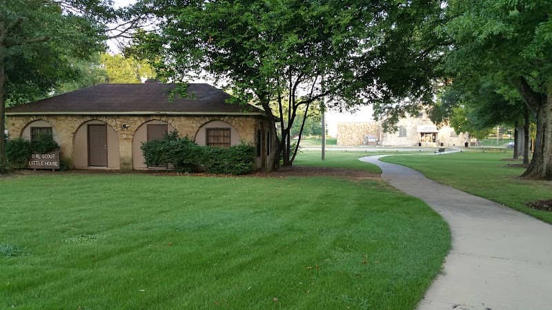 Girl Scout Little House - Image 2