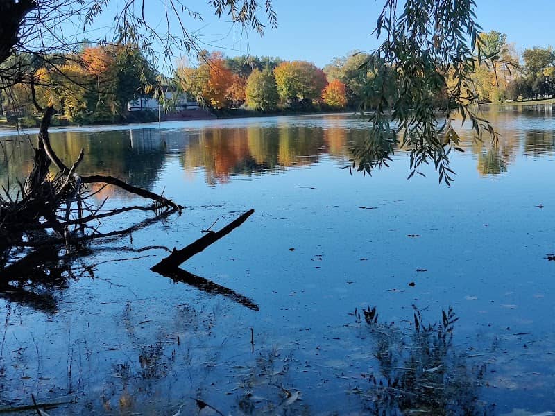 Luneack Landing - Image 2