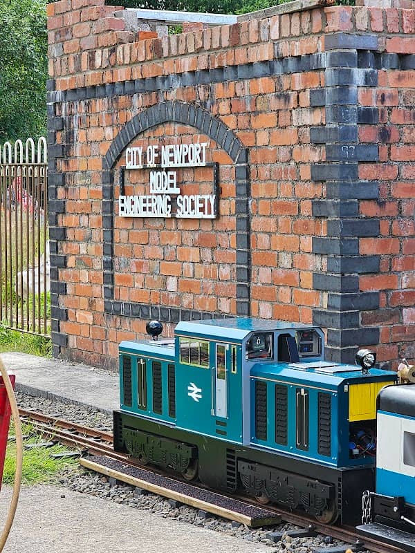Miniature Railway at the Glebelands - Image 1