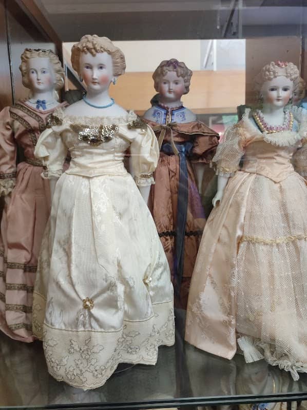 Eliza Cruce Hall Doll Museum - Image 1