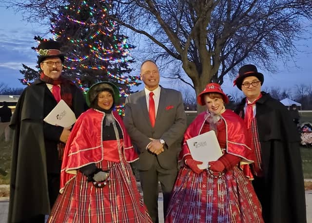 Franklin Municipal Holiday Tree - Image 2