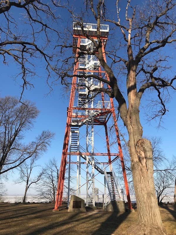 Calumet Harbor Lighthouse - Image 2
