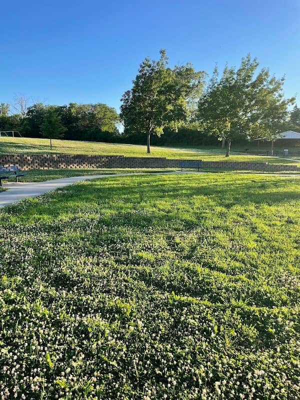 Southern Oaks Park - Image 2