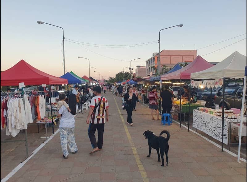 Walking street Markets (Bueng Kan Walking Street) - Image 1