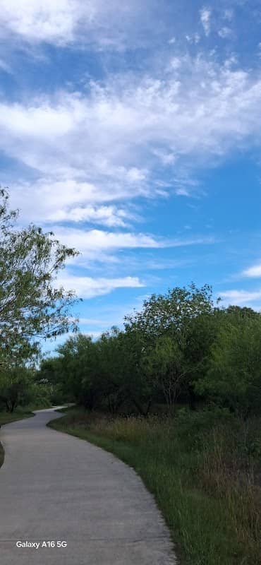 Lytle park - Image 1