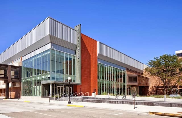 Sioux City Public Museum - Image 1