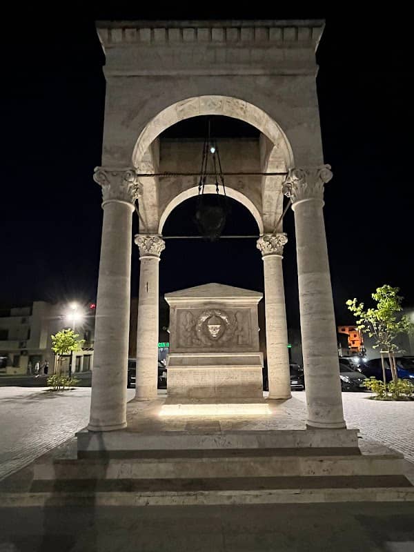 Monumento Ai Caduti In Guerra - Image 1