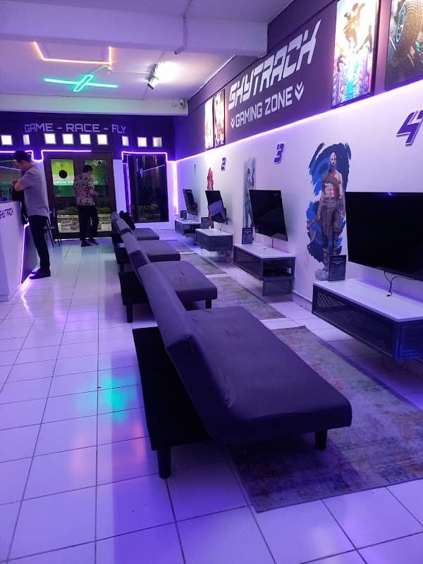 Skytrack Gaming - Image 1