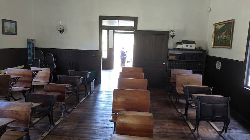 Port Tobacco One-Room School House - Image 1