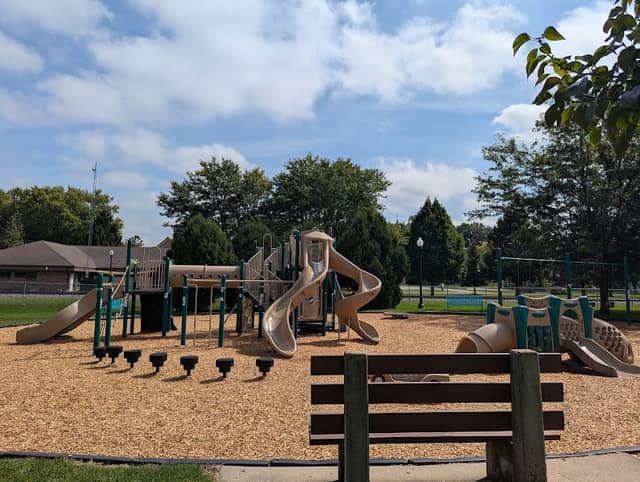 Veteran's Park - Image 1