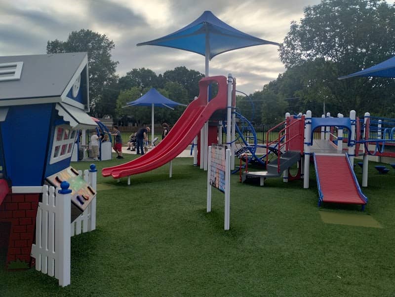 Veterans Memorial Park - Image 2