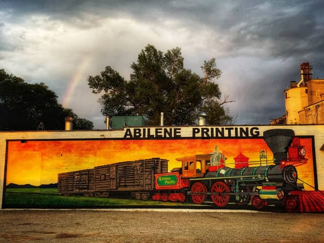 Train Mural - Image 1