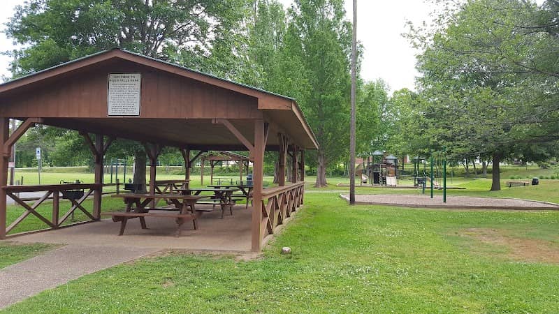 River Falls Park Trailhead. - Image 2
