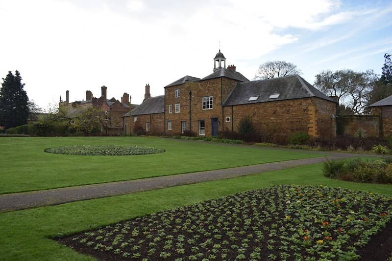 Delapre Park - Image 2