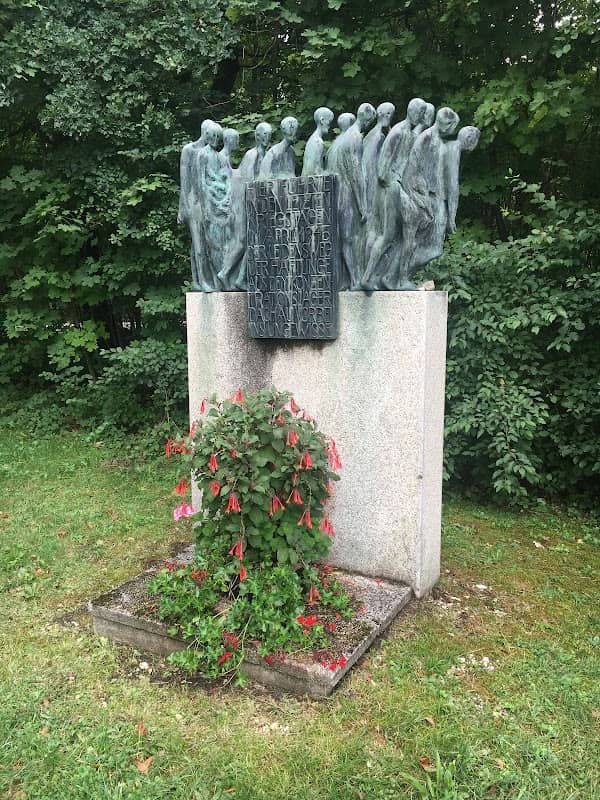 Todesmarschdenkmal für die Häftlinge des KZ Dachau - Image 1