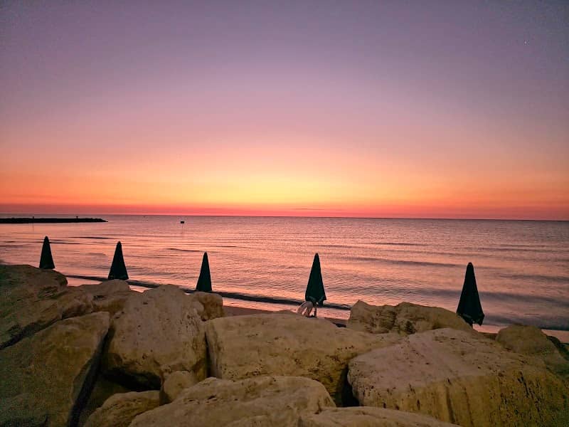 Beach bench - Image 2