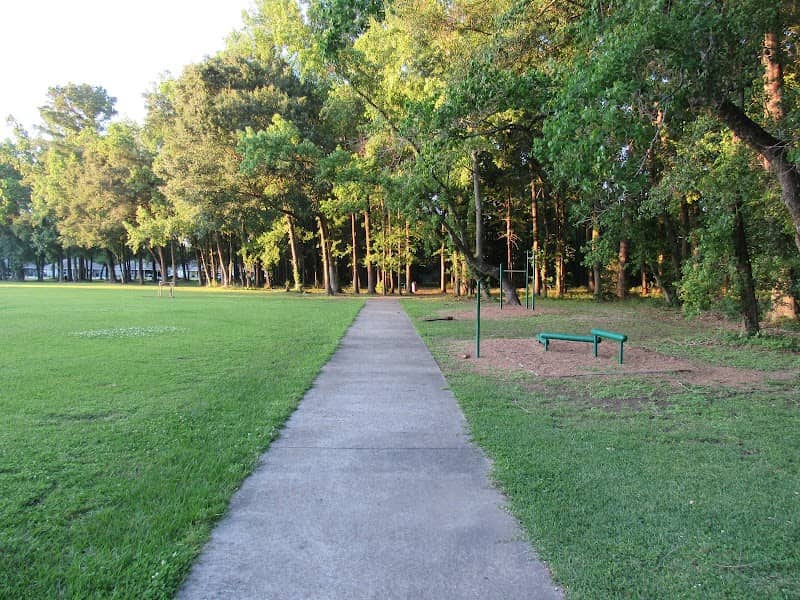 Henderson Day Park - Image 1
