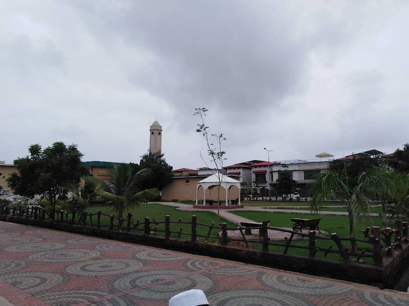 Family Park - Image 1