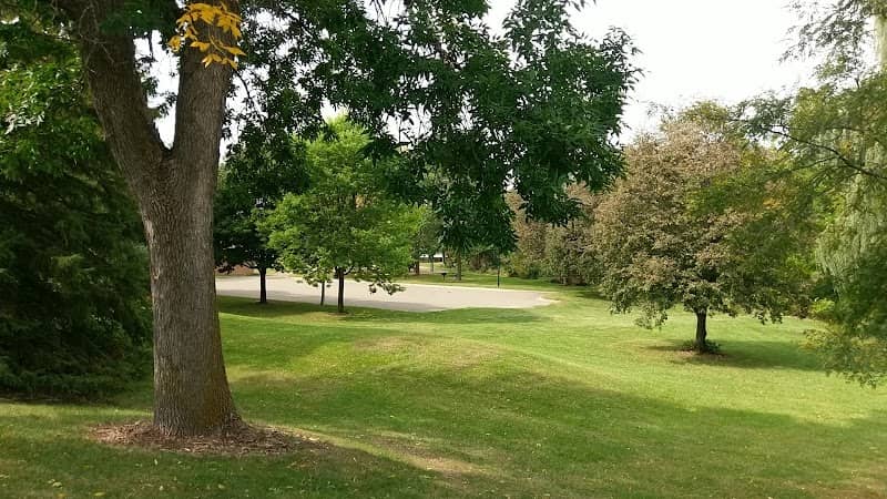 River Hills Park - Image 2