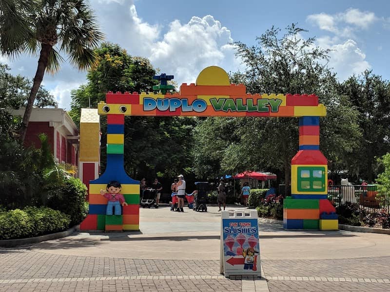 DUPLO® Valley - Image 1