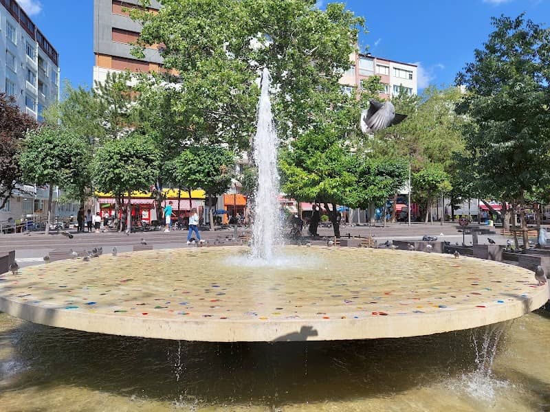 Yediler Parkı - Image 1
