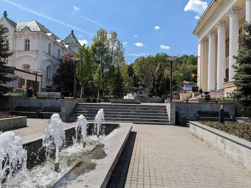 Fântânile statuiei - Image 1