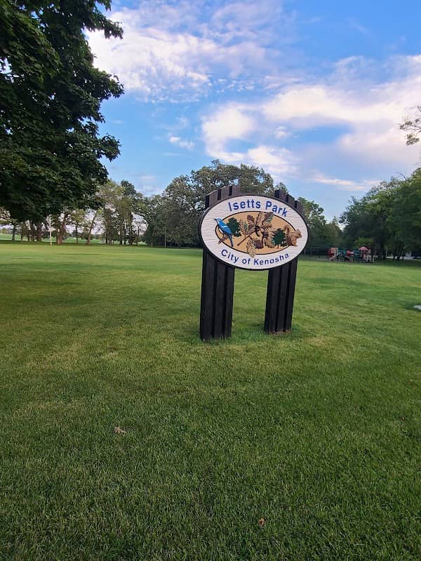 Isetts Park - Image 2