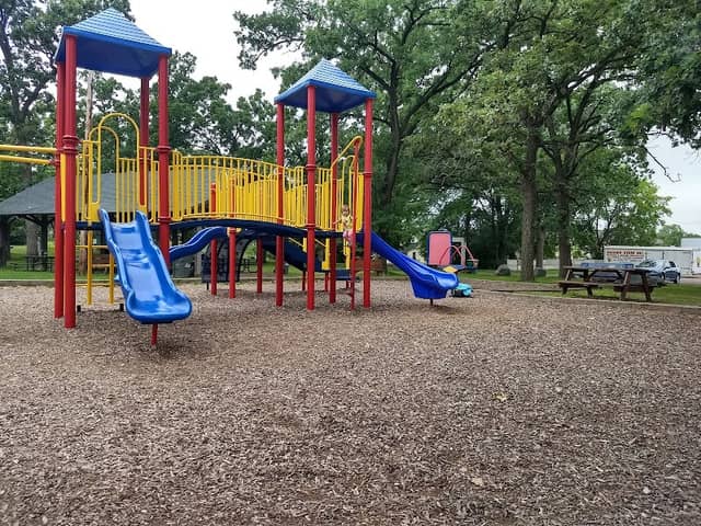 Oakey Park - Image 1