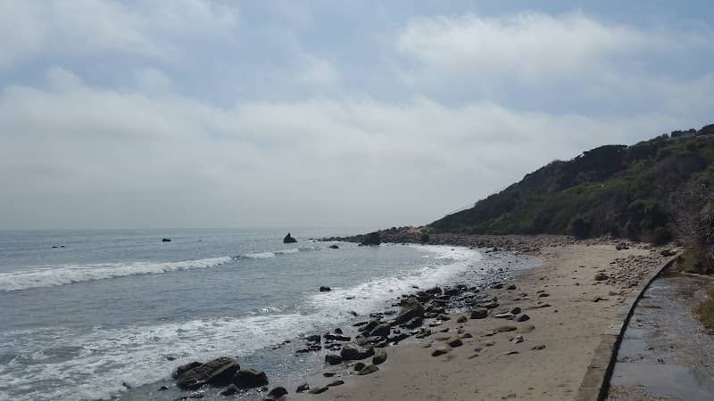 La Piedra Beach - Image 3