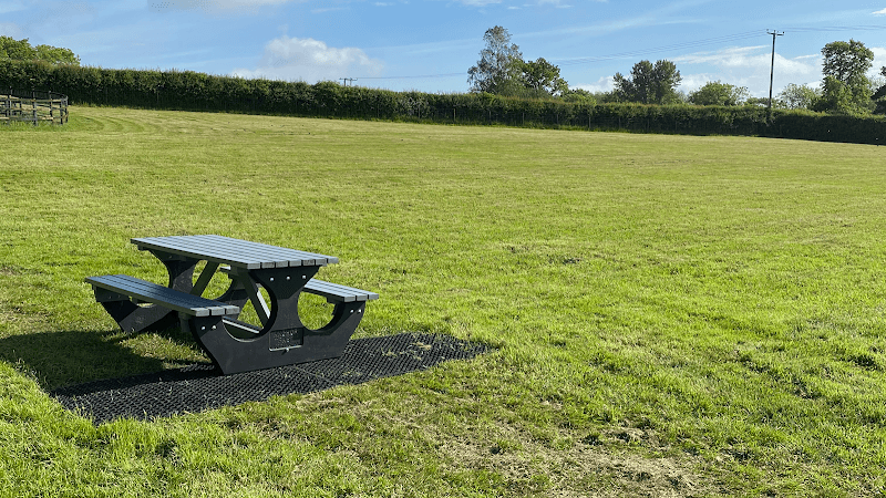 Alvechurch Dog Park & DIY Dog Wash - Image 1