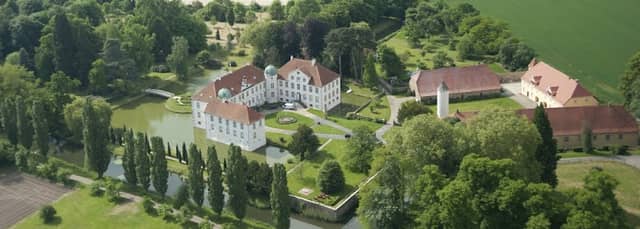 Schloss Hünnefeld - Image 1