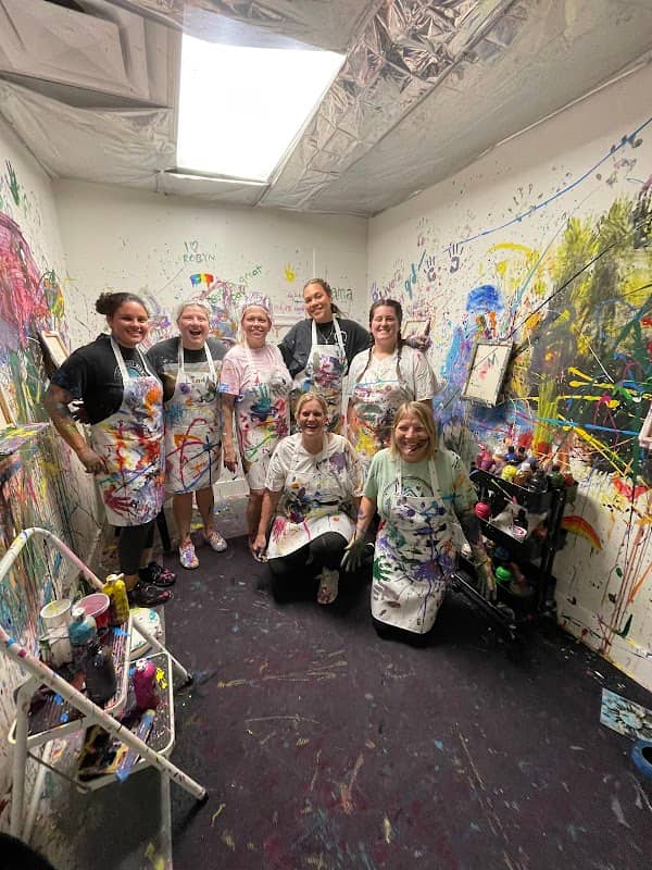 Escape with Colors - Image 1