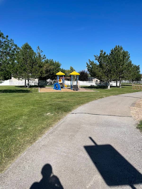 Indian Pony Park - Image 2