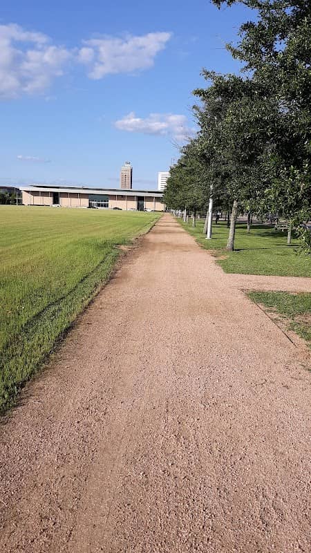 Great Lawn - Image 1