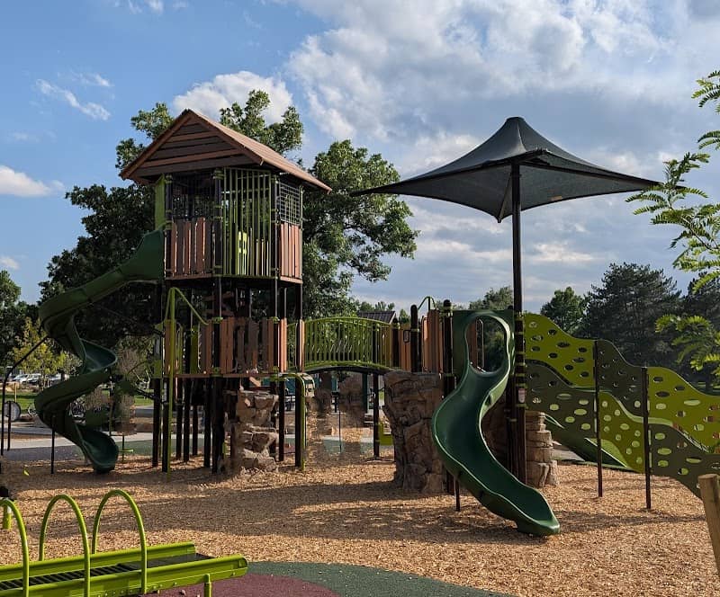 Bates-Logan Park - Image 2