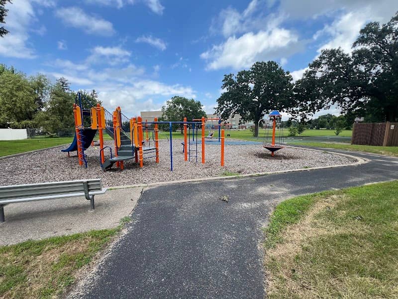 Happy Hollow Park - Image 2