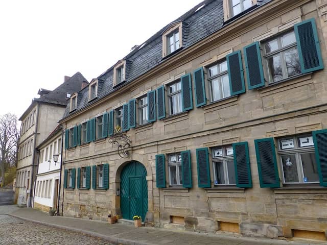 Schulplatzbrunnen - Image 2