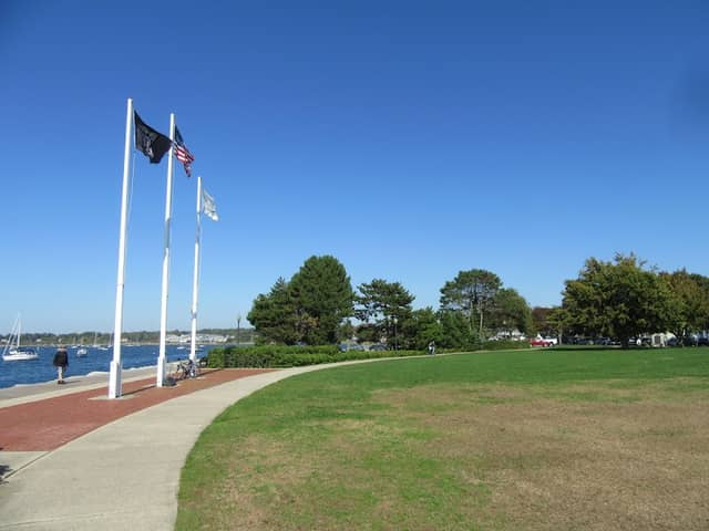 Independence Park - Image 1