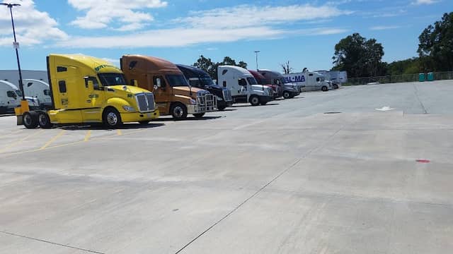 Walmart Distribution - Image 3