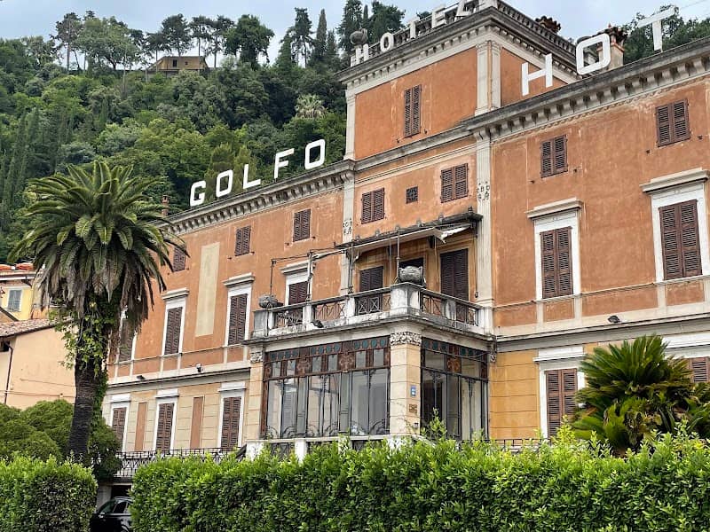 Villa Bianchi - Ex Hotel Golfo - Image 1
