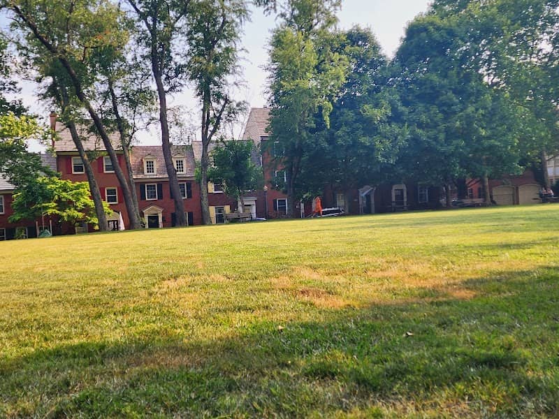 Kentlands Green - Image 2
