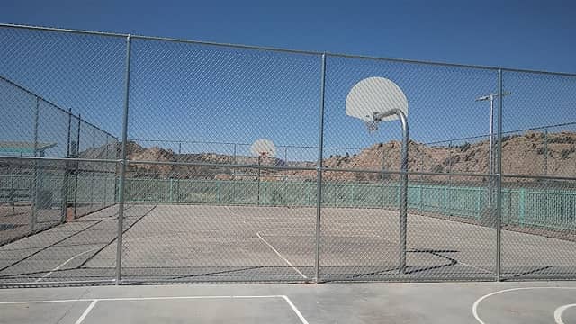 Oliva Park - Image 2
