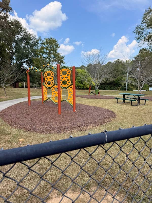 Hiram Dog Park - Image 1