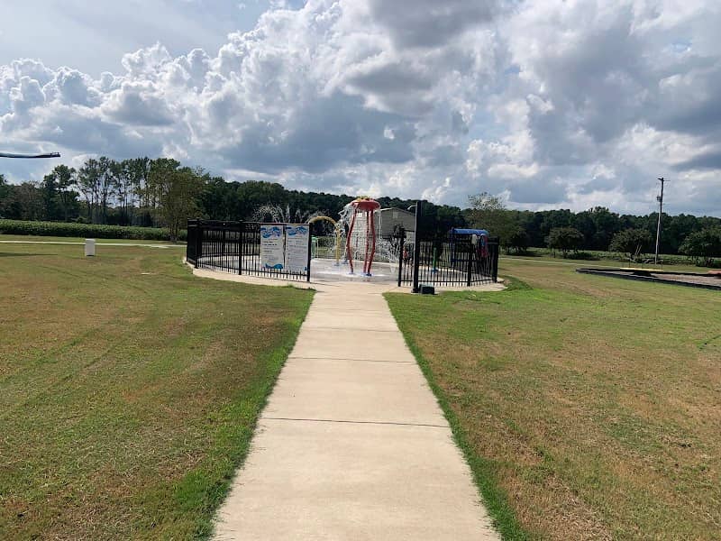 Godwin Town Park - Image 2