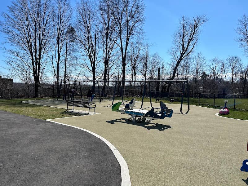 Stamford Playground - Image 1